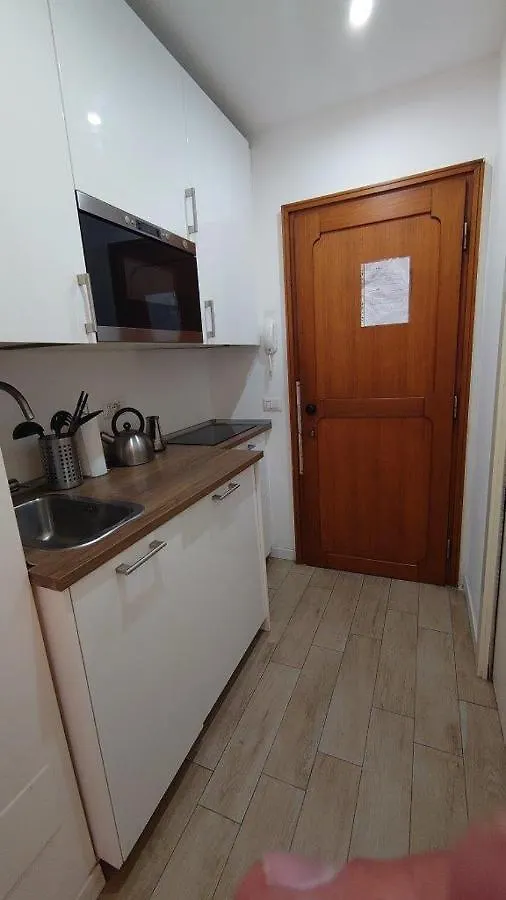Monolocale In Corso Porta Nuova Apartment Milan 0*,